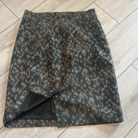 TAHARI animal print lined pencil skirt small - Picture 6 of 10